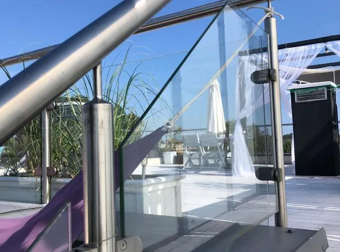 Pod Zaglami Brzezno * Gdańsk