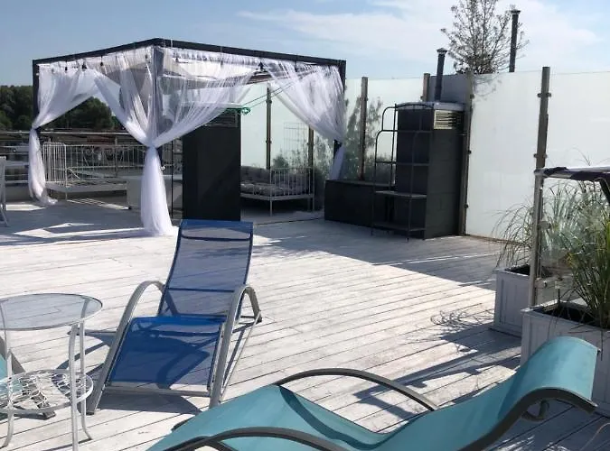 Pod Zaglami Brzezno Apartman *